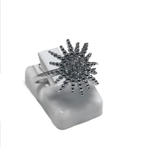 Bague En Argent Massif Avec Zirconiums Blancs Et Noirs - Taille 58 - Occasion